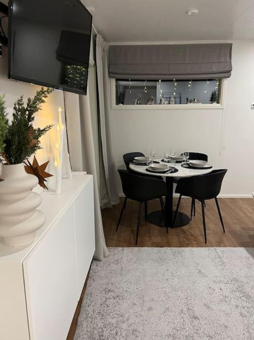 Arctic Circle Guesthouse 罗瓦涅米 外观 照片